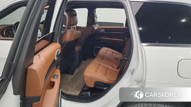 Jeep Grand Cherokee id 3213823 из Кореи 2