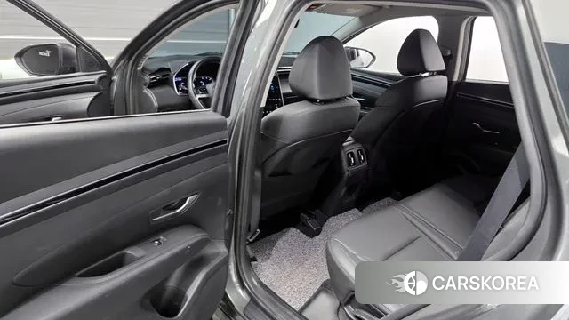 Hyundai Tucson (NX4) 2023 Серый из Кореи, фото 2