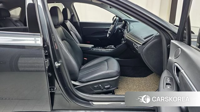 Hyundai Sonata (DN8) 2021 Серый из Кореи, фото 2