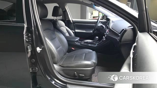 Hyundai Grandeur IG 2019 Черный из Кореи, фото 2