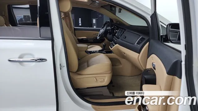 Kia The New Carnival id 2446744 из Кореи 2