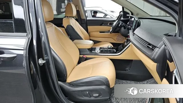 Kia Carnival 4th generation 2021 Серый из Кореи, фото 2