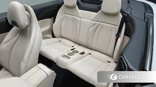 Mercedes-Benz CLE-Class C236 2025 Белый из Кореи, фото 2