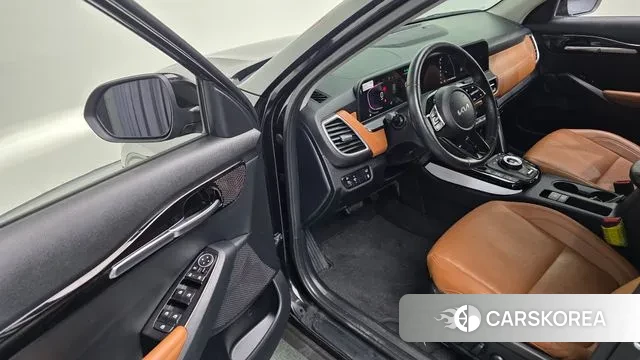 Kia The New Seltos 2024 Черный из Кореи, фото 2