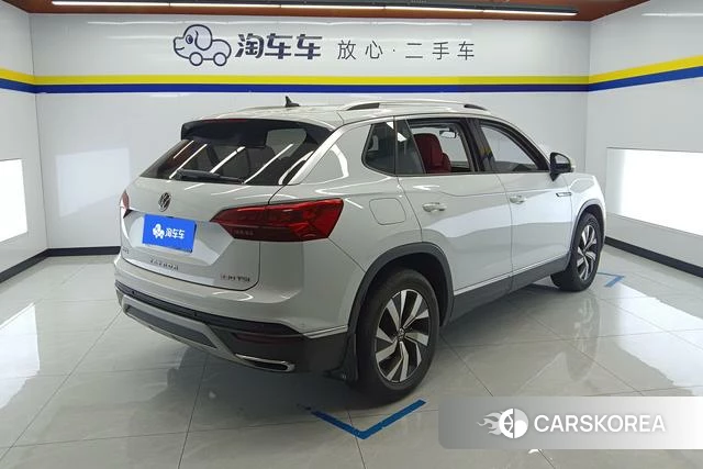 Volkswagen Tanyue 2022 Белый из Китая, фото 2