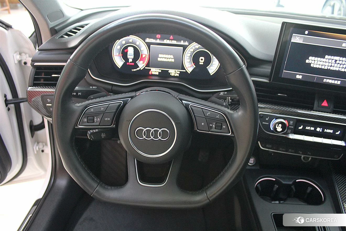Audi A4L 2021 Белый из Китая, фото 2