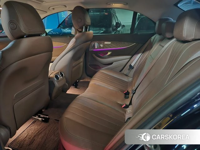 Mercedes-Benz E-Class W213 2020 Синий из Кореи, фото 2