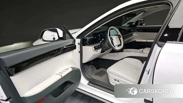 Hyundai Grandeur Hybrid (GN7) 2024 Белый из Кореи, фото 2