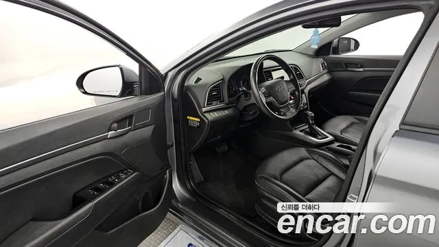 Hyundai Avante AD id 2870691 из Кореи 2