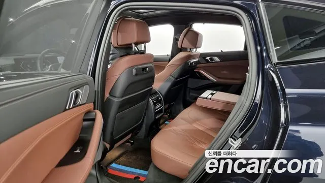 BMW X6 (G06) 2024 Черный из Кореи, фото 2