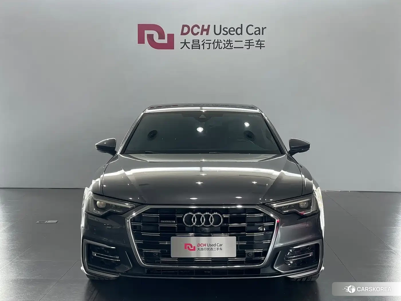 Audi A6L 2022 Silver/gray из Китая, фото 2