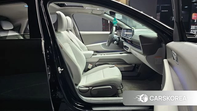 Hyundai Ionic 6 2023 Черный из Кореи, фото 2