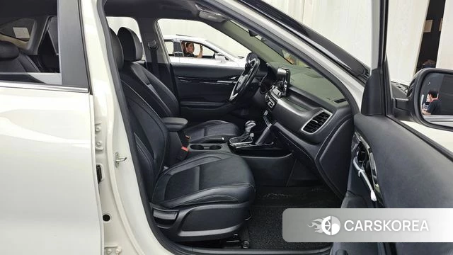 Kia Seltos 2019 Белый из Кореи, фото 2