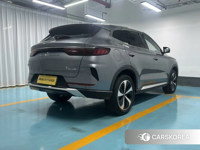 BYD Song PLUS DM 2021 Темно-серый из Китая, фото 2