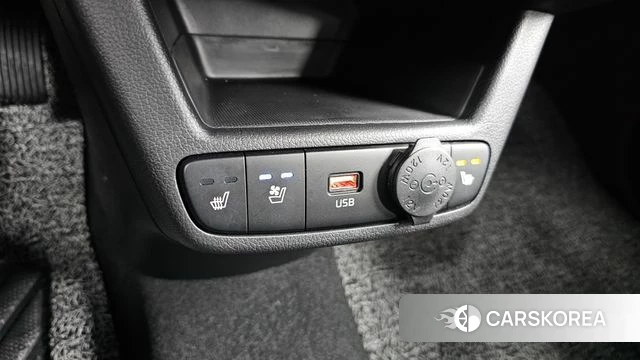 Kia The New Kia Ray EV 2024 Белый из Кореи, фото 2