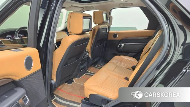 Land Rover Discovery 5 2019 Черный из Кореи, фото 2