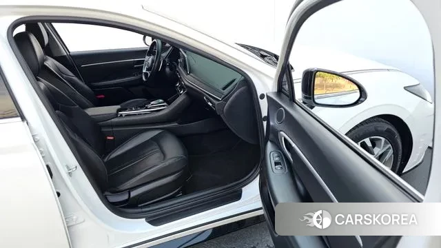 Hyundai Sonata (DN8) 2022 Белый из Кореи, фото 2