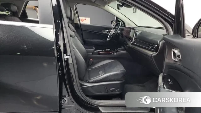 Kia Sportage 5th Generation 2022 Черный из Кореи, фото 2