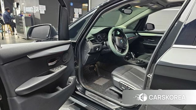 BMW 2 Series Active Tourer (F45) 2020 Черный из Кореи, фото 2