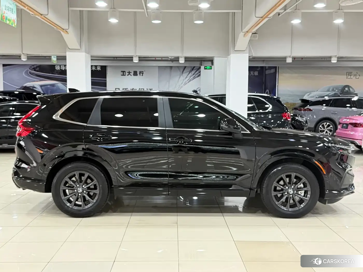 Honda CR-V 2024 Черный из Китая, фото 2