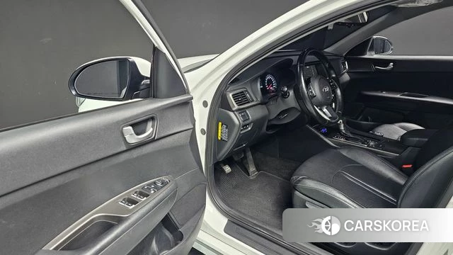 Kia The New K5 2nd generation 2018 Белый из Кореи, фото 2