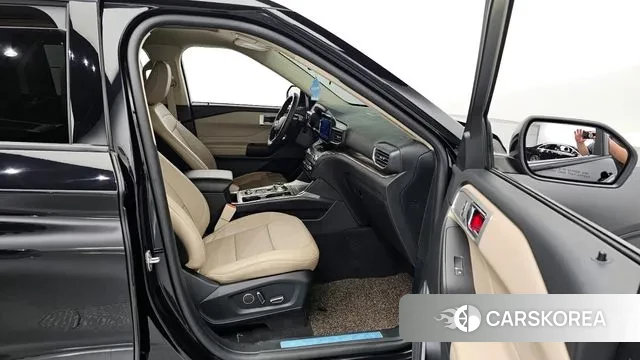 Ford Explorer 6th Generation 2019 Черный из Кореи, фото 2
