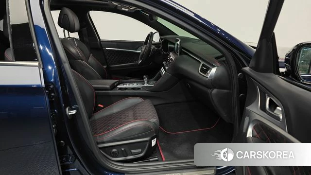 Genesis G70 2019 Синий из Кореи, фото 2