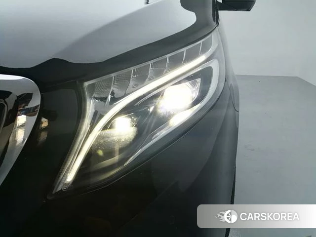Mercedes-Benz V-class 2021 Черный из Китая, фото 2