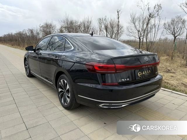 Volkswagen Passat 2021 Черный из Китая, фото 2