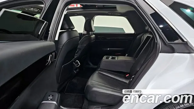 Hyundai Grandeur (GN7) 2023 Белый из Кореи, фото 2