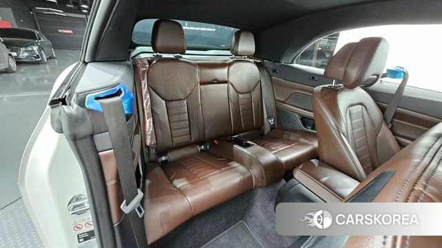 BMW 4 Series (G22) 2024 Белый из Кореи, фото 2