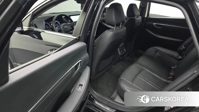 Hyundai Sonata (DN8) 2022 Черный из Кореи, фото 2