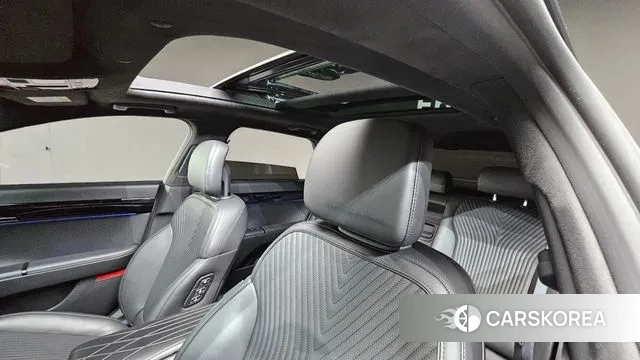 Hyundai Grandeur Hybrid (GN7) 2023 Белый из Кореи, фото 2