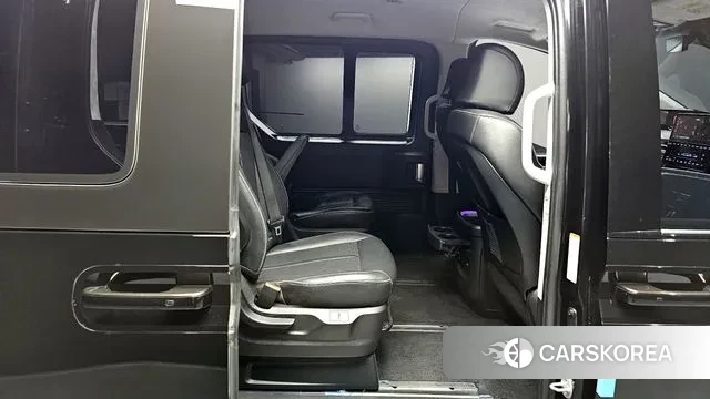 Hyundai Staria 2022 Черный из Кореи, фото 2