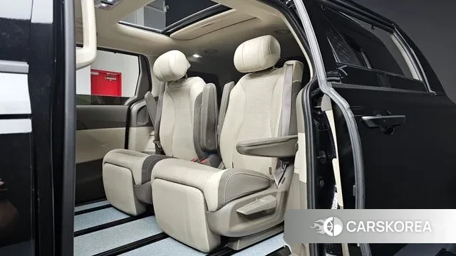 Kia The New Carnival 4th Generation 2024 Черный из Кореи, фото 2