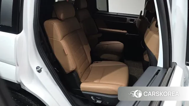 Hyundai Santa Fe (MX5) 2024 Белый из Кореи, фото 2