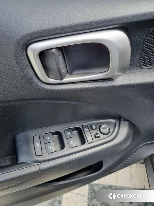 Hyundai Venue 2019 Белый из Кореи, фото 2