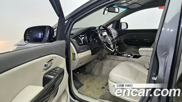Kia All New Carnival 2018 Серый из Кореи, фото 2