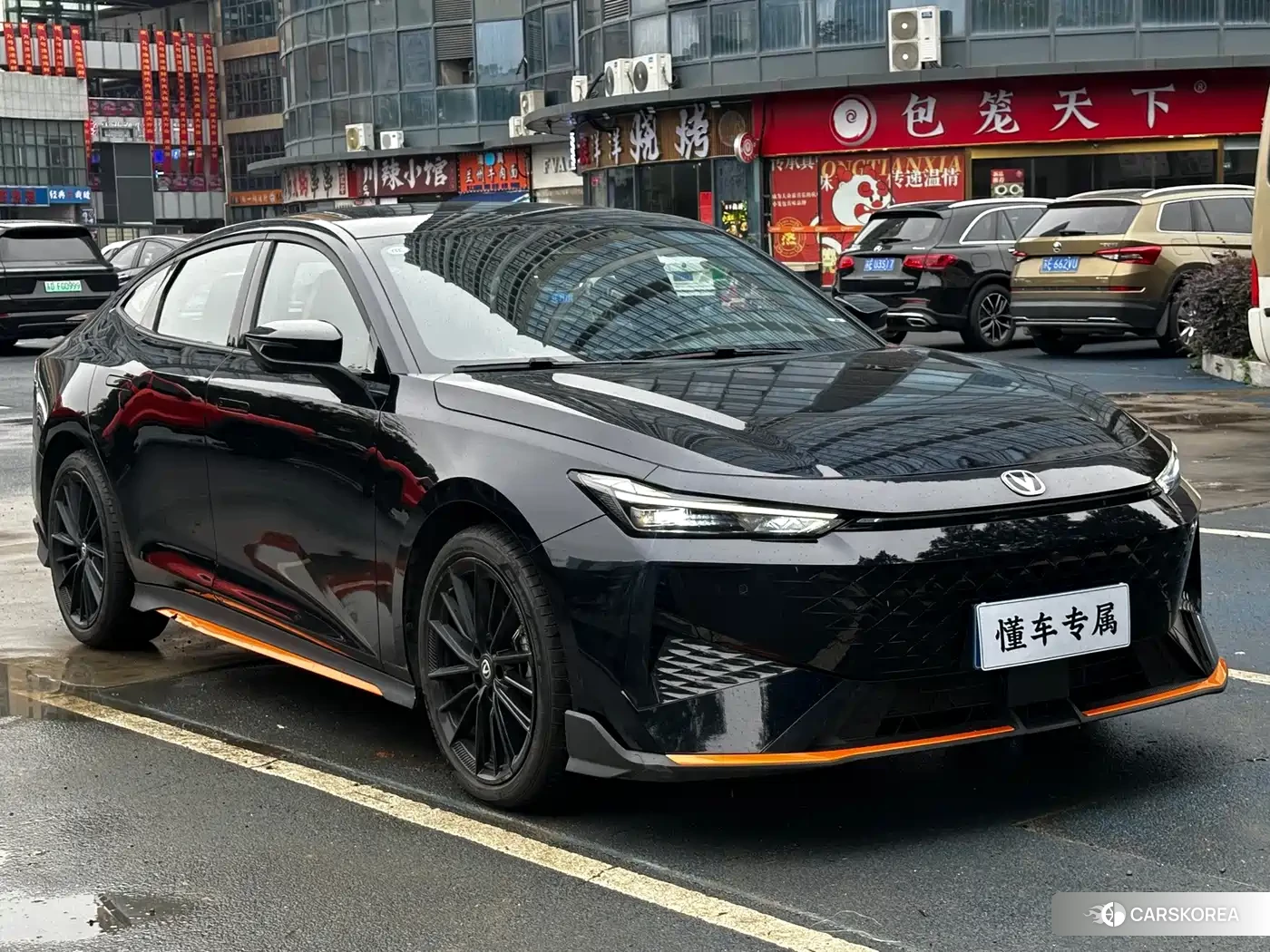 Chang'an UNI-V 2024 Черный из Китая, фото 2