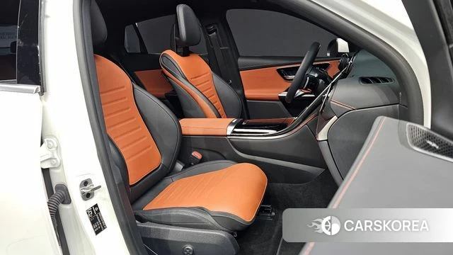 Mercedes-Benz GLC-Class X254 2024 Белый из Кореи, фото 2