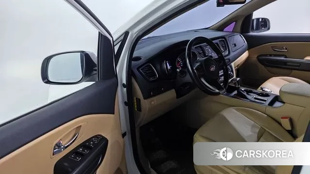 Kia The New Carnival 2018 Белый из Кореи, фото 2