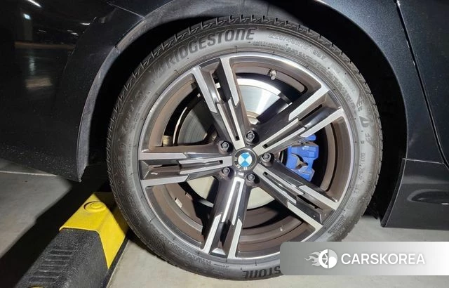 BMW 3 Series (G20) 2024 Черный из Кореи, фото 2