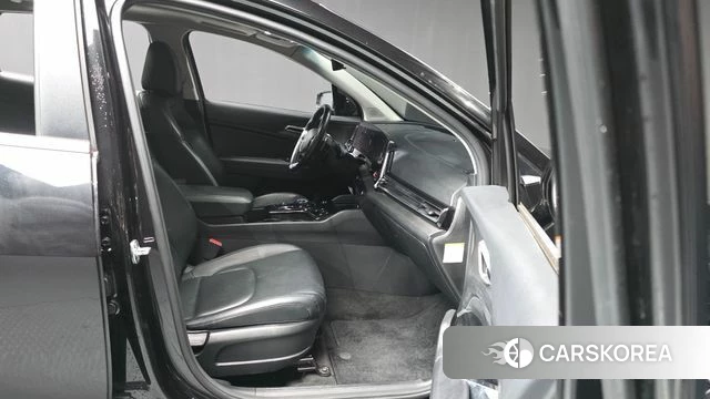 Kia Sportage 5th Generation Hybrid 2021 Черный из Кореи, фото 2