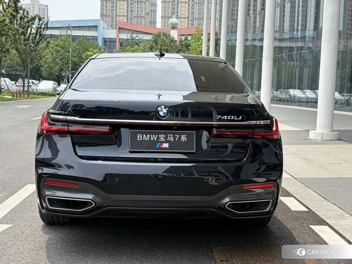 BMW 7 series 2021 Черный из Китая, фото 2