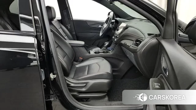 Chevrolet (GM Daewoo) The New Equinox 2022 Черный из Кореи, фото 2