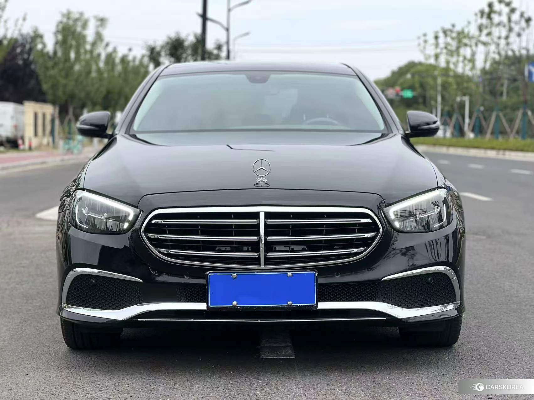 Mercedes-Benz E-class 2022 Черный из Китая, фото 2