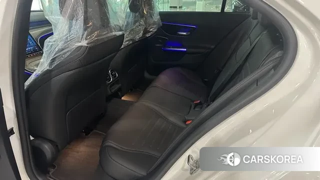 Mercedes-Benz C-Class W206 2023 Белый из Кореи, фото 2