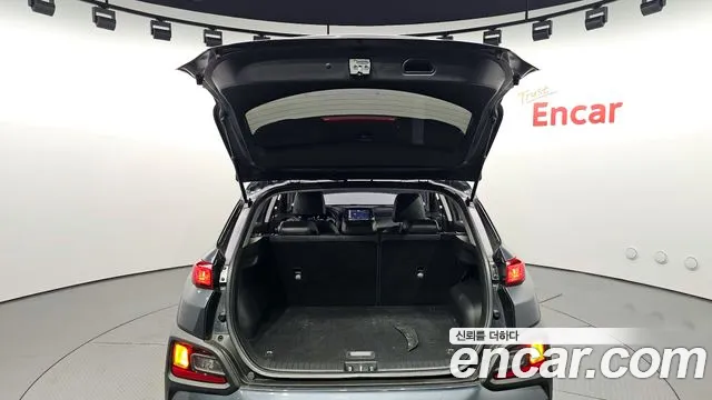 Hyundai Kona 2018 Серый из Кореи, фото 2