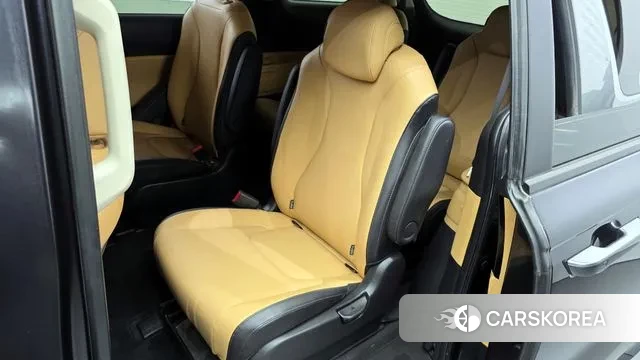 Kia Carnival 4th generation 2022 Серый из Кореи, фото 2