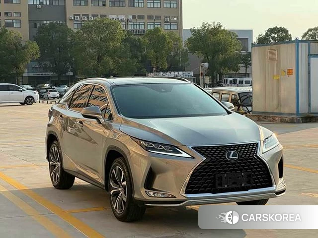 Lexus RX 2021 Серебристо-серый из Китая, фото 2